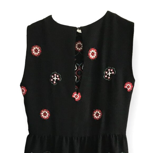 Zara Sleeveless Black Shift Dress with Embroideries,   size M - Picture 5 of 15